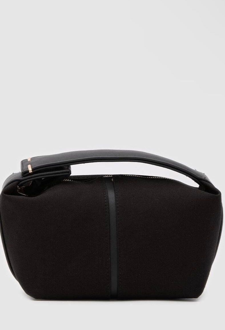 dfdd7bce-190b-4141-ac32-ef37c76bc0e6 Leo Canvas Black Bag
