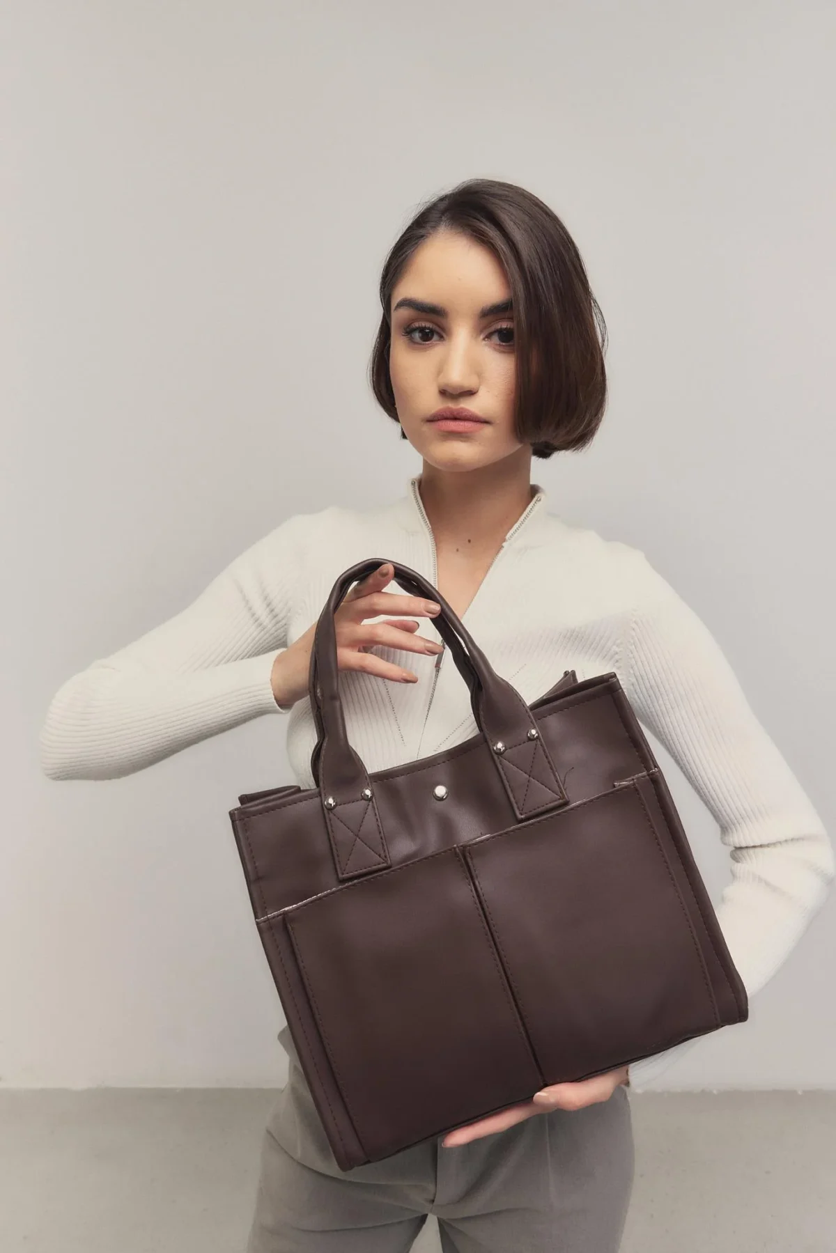 IMG_4334 Yumi Dark Brown