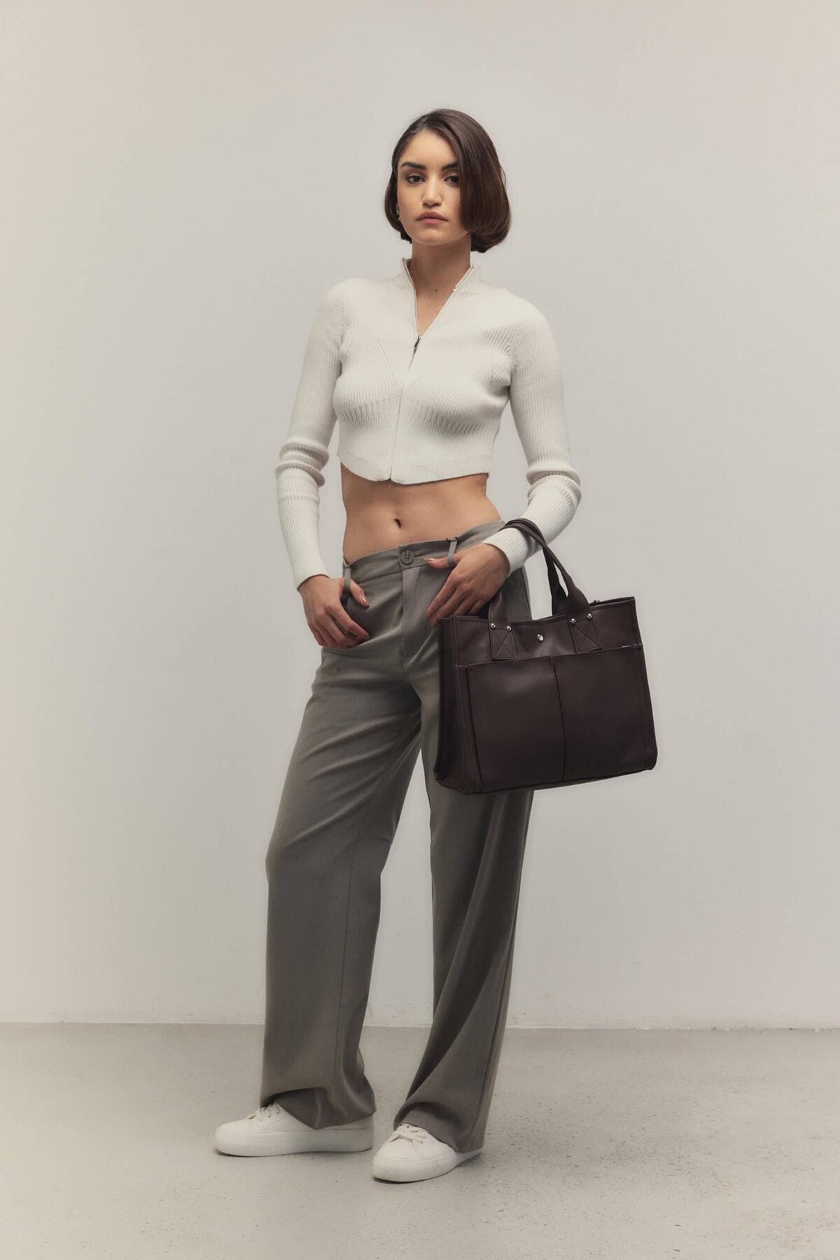 IMG_4338 Yumi Dark Brown