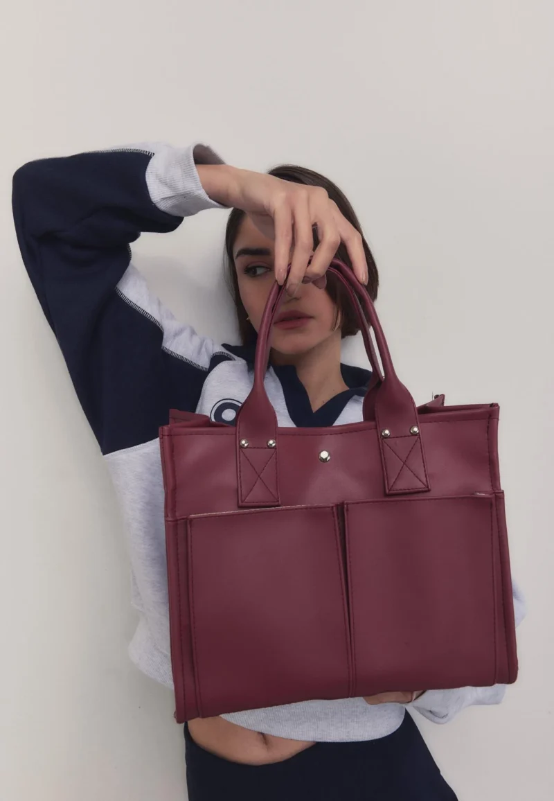Yumi Burgundy