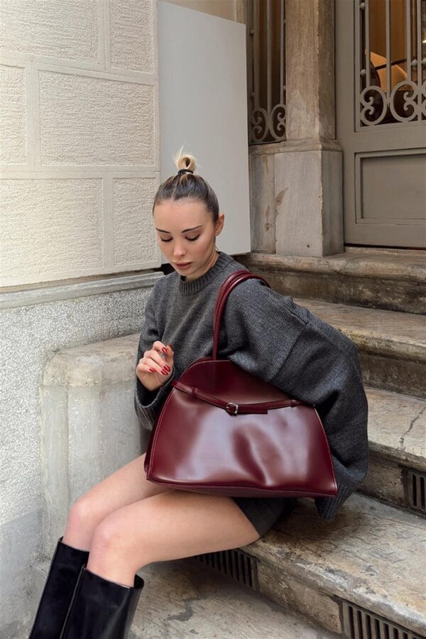 Monets Burgundy Bag - Image 10