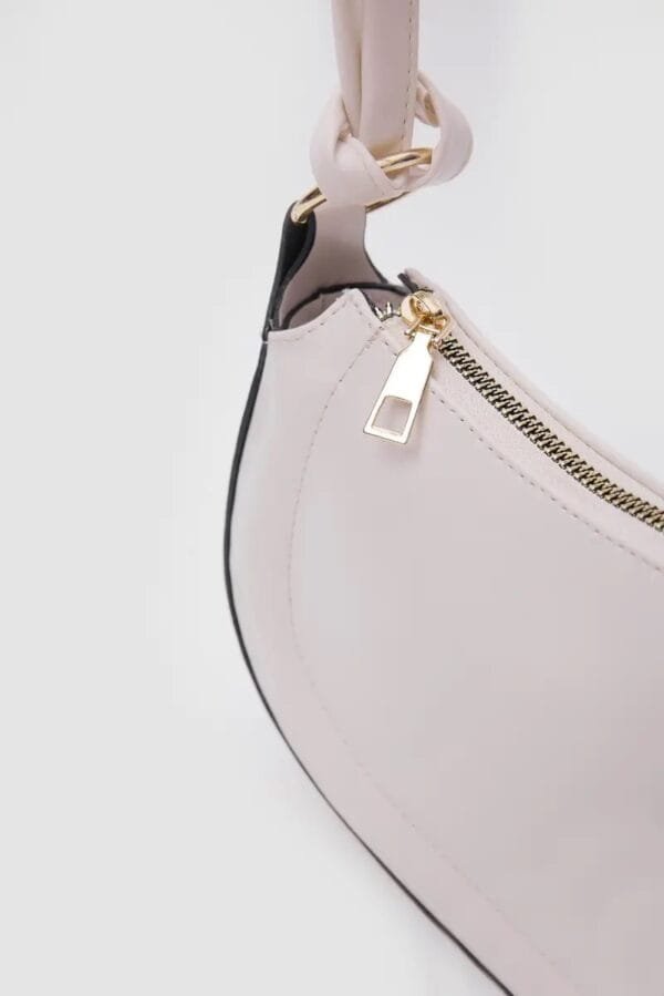 Gior Creamy Bag – Image 4