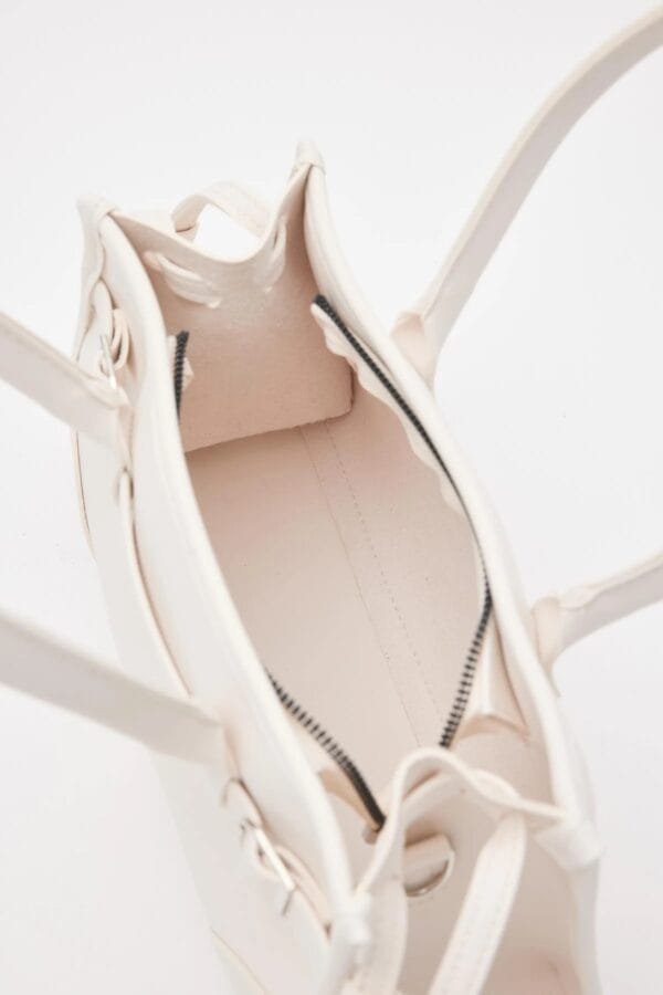 Maison Leather Creamy Bag – Image 5