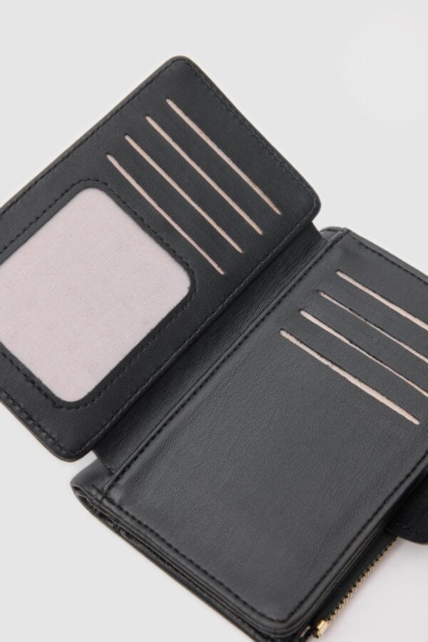 Nikki Black Wallet – Image 2