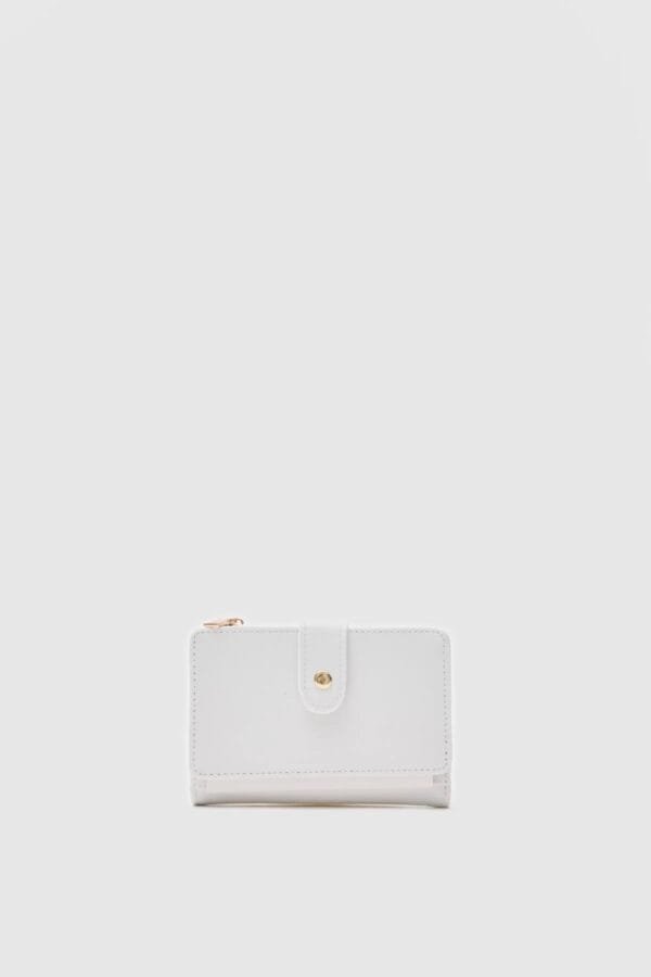 Nikki White Wallet
