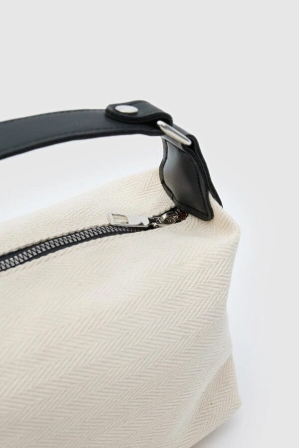 Dove Black Canvas Bag – Image 3