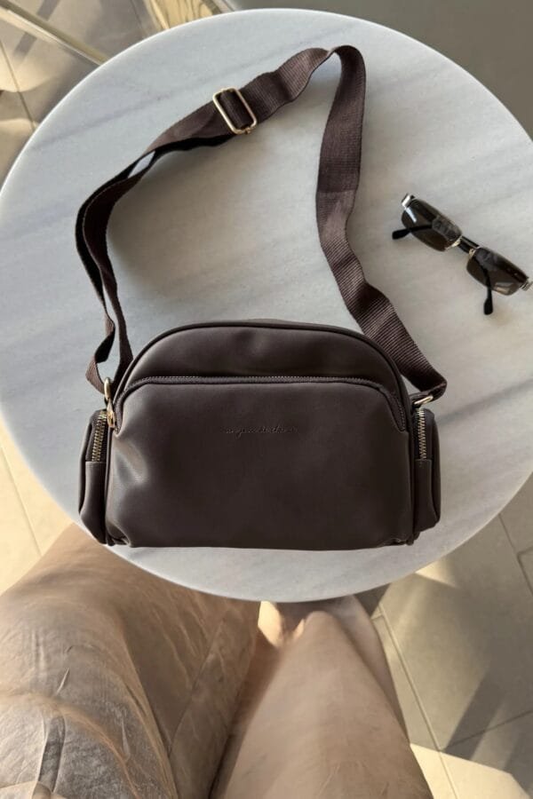 Pearl Dark Brown Bag