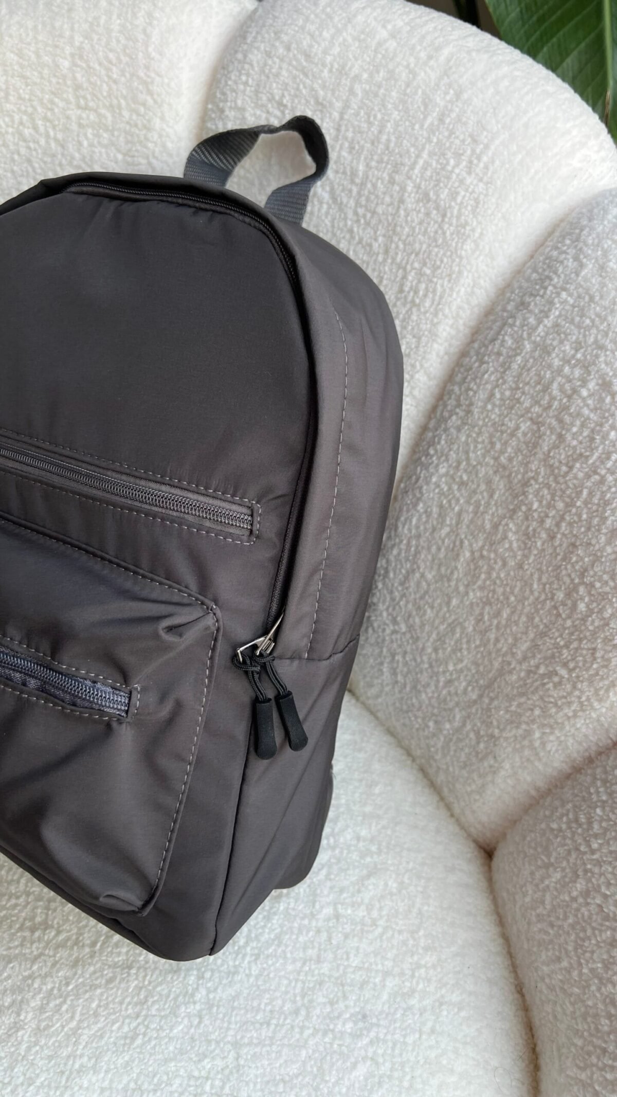 Vicky Grey Back Bag