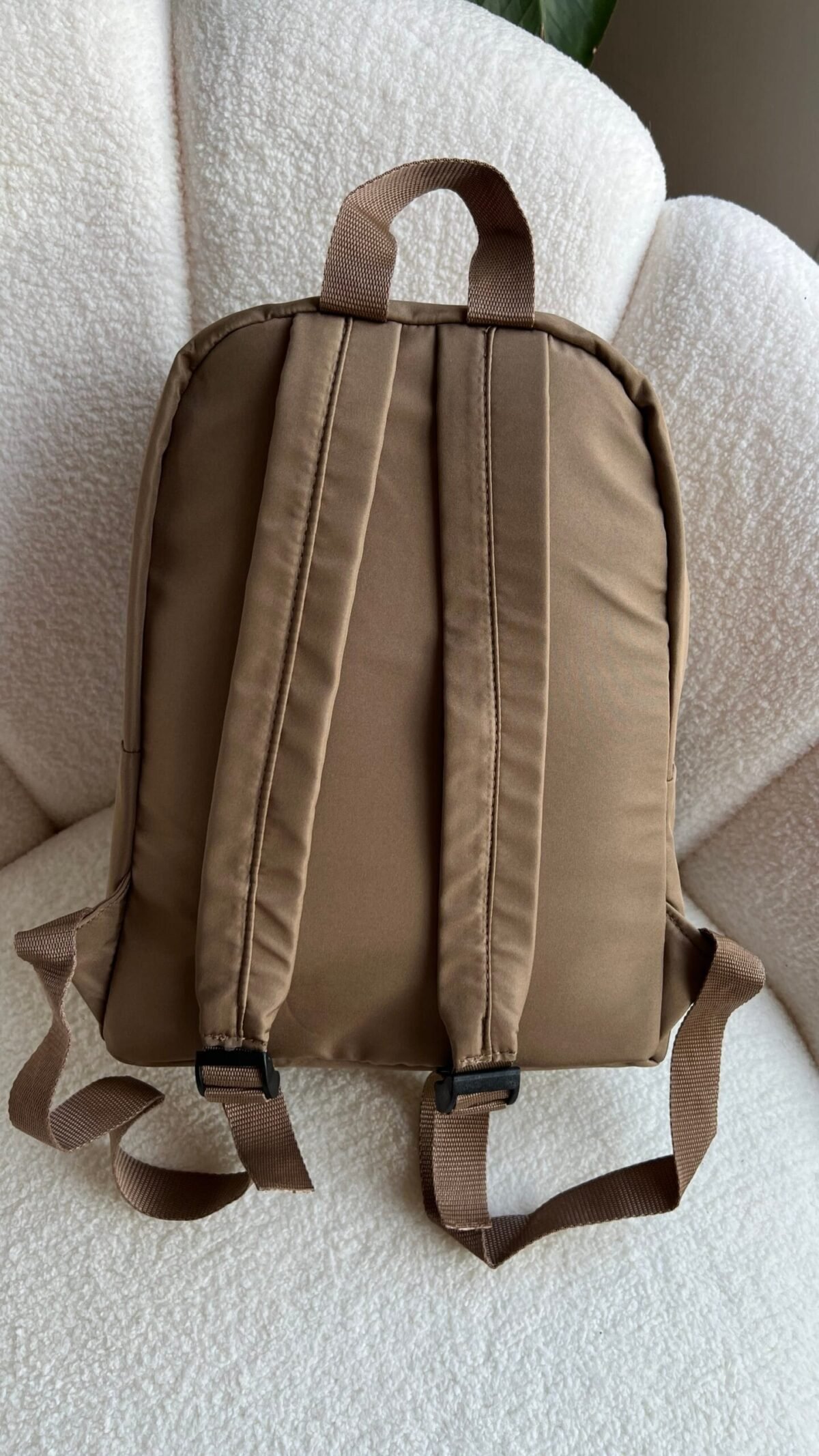 Vicky Beige Back Bag
