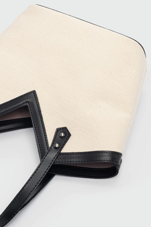 Woen Canvas Black Bag – Image 3