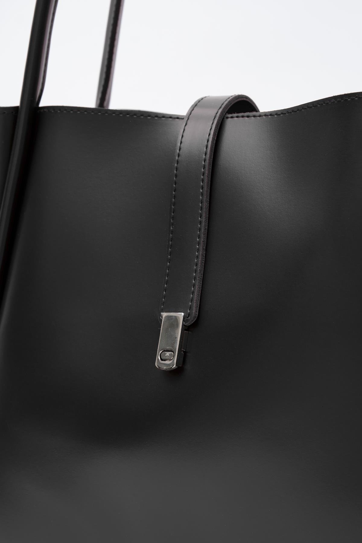 img_1766 Amber Black Bag + Pochette