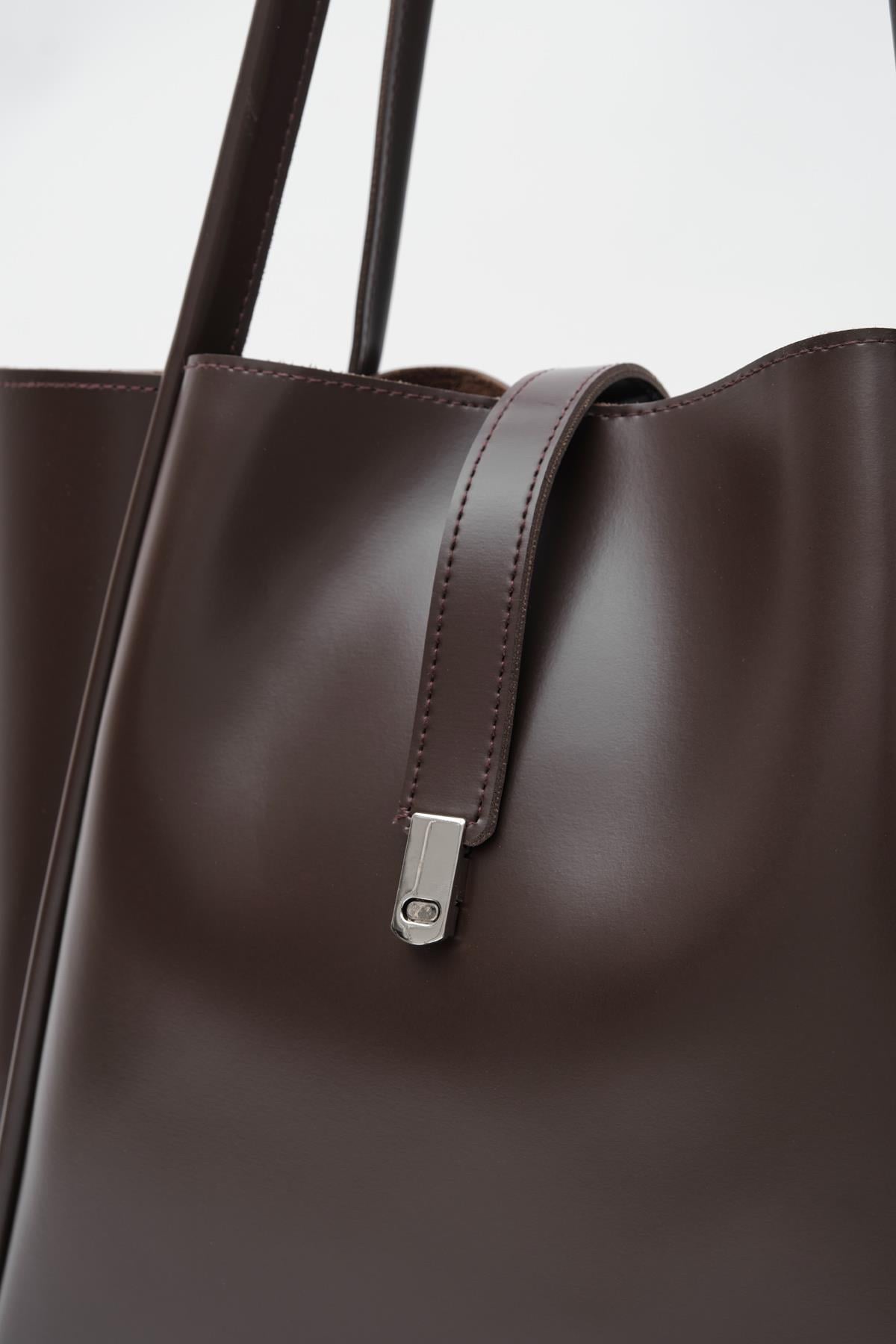 Amber Dark Brown Bag + Pochette