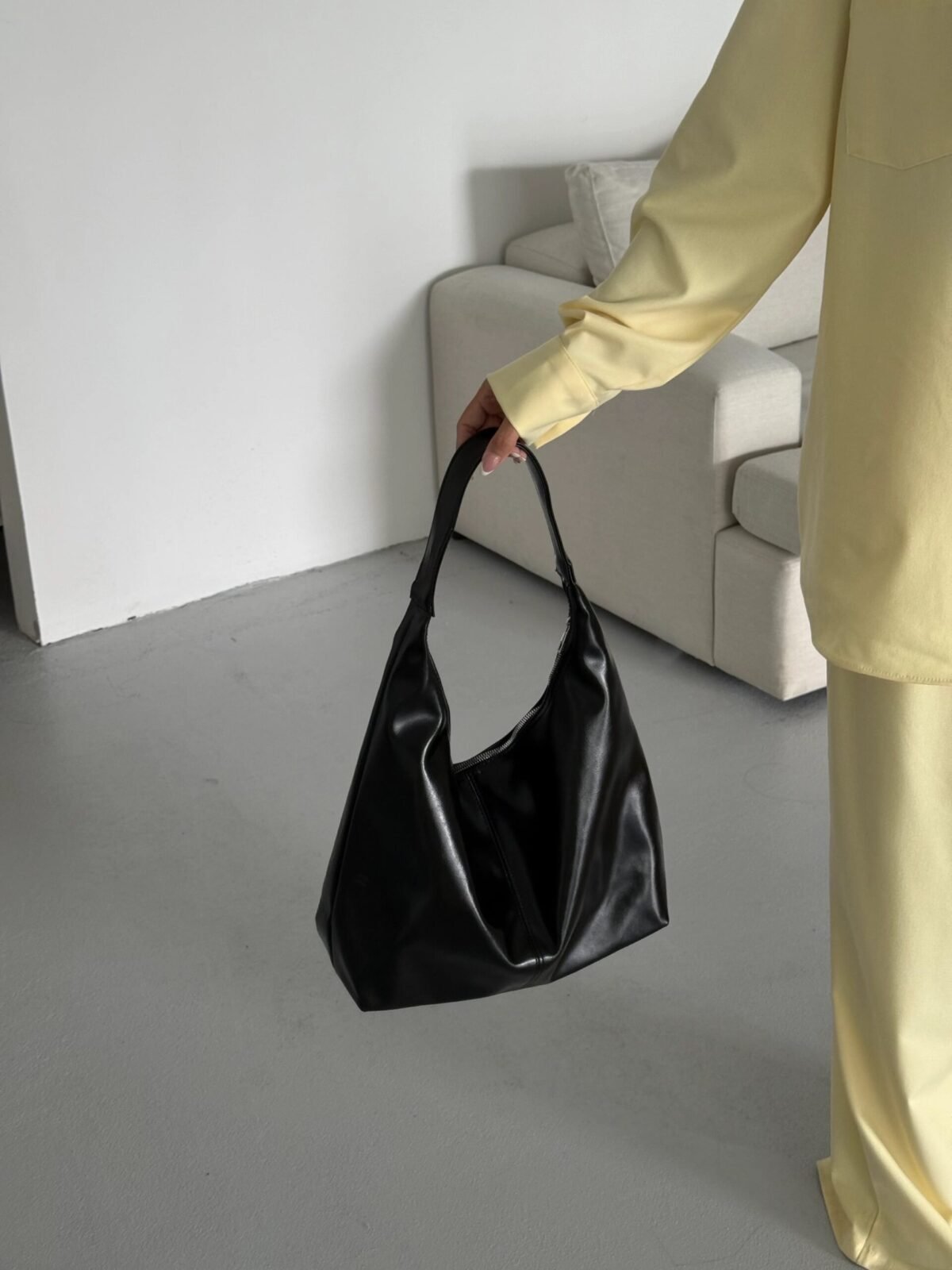img_2646-2 Moon Black X Large Bag