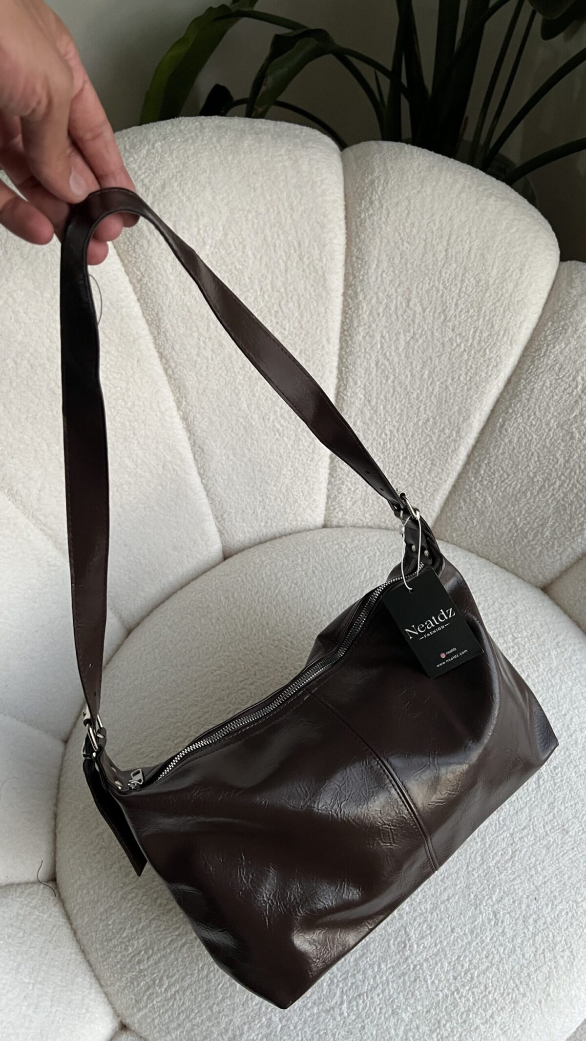 img_2718 Rizz Dark Brown Bag