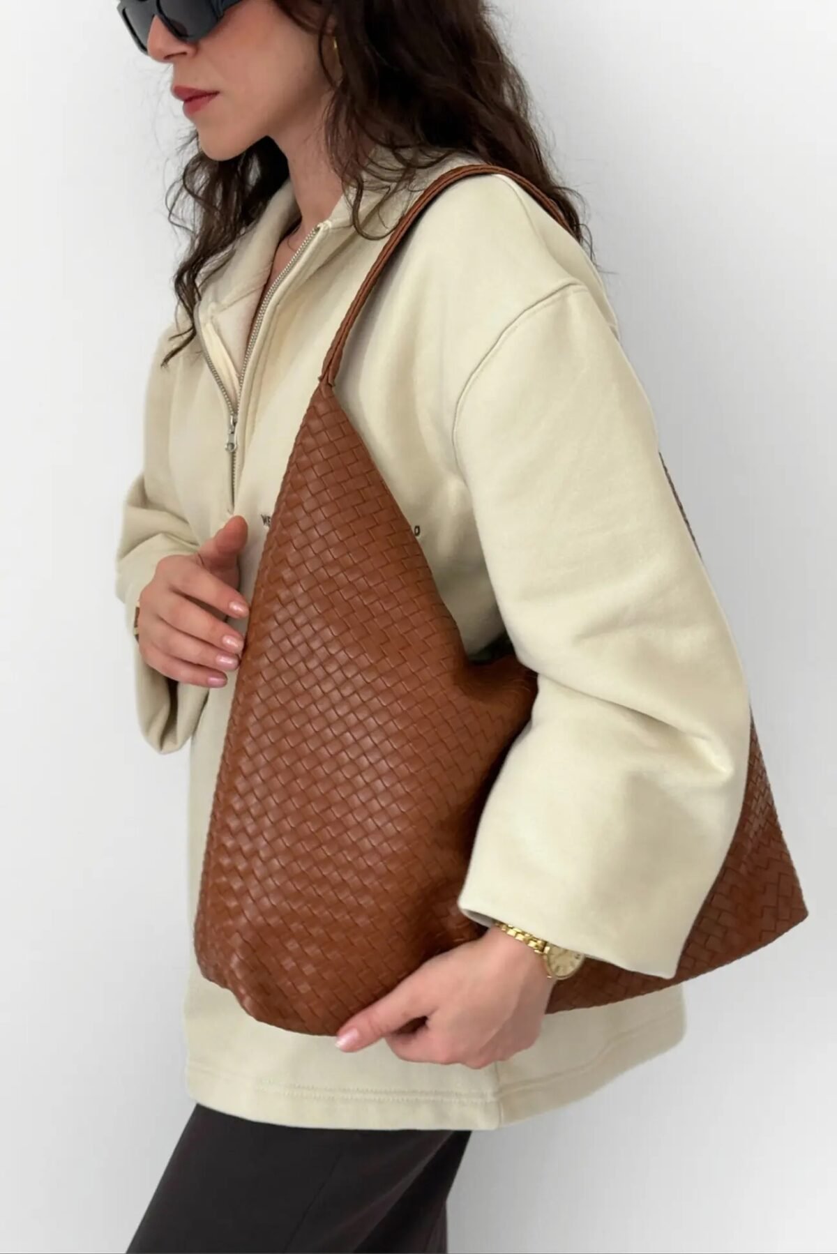 Delora Camel X Large Bag