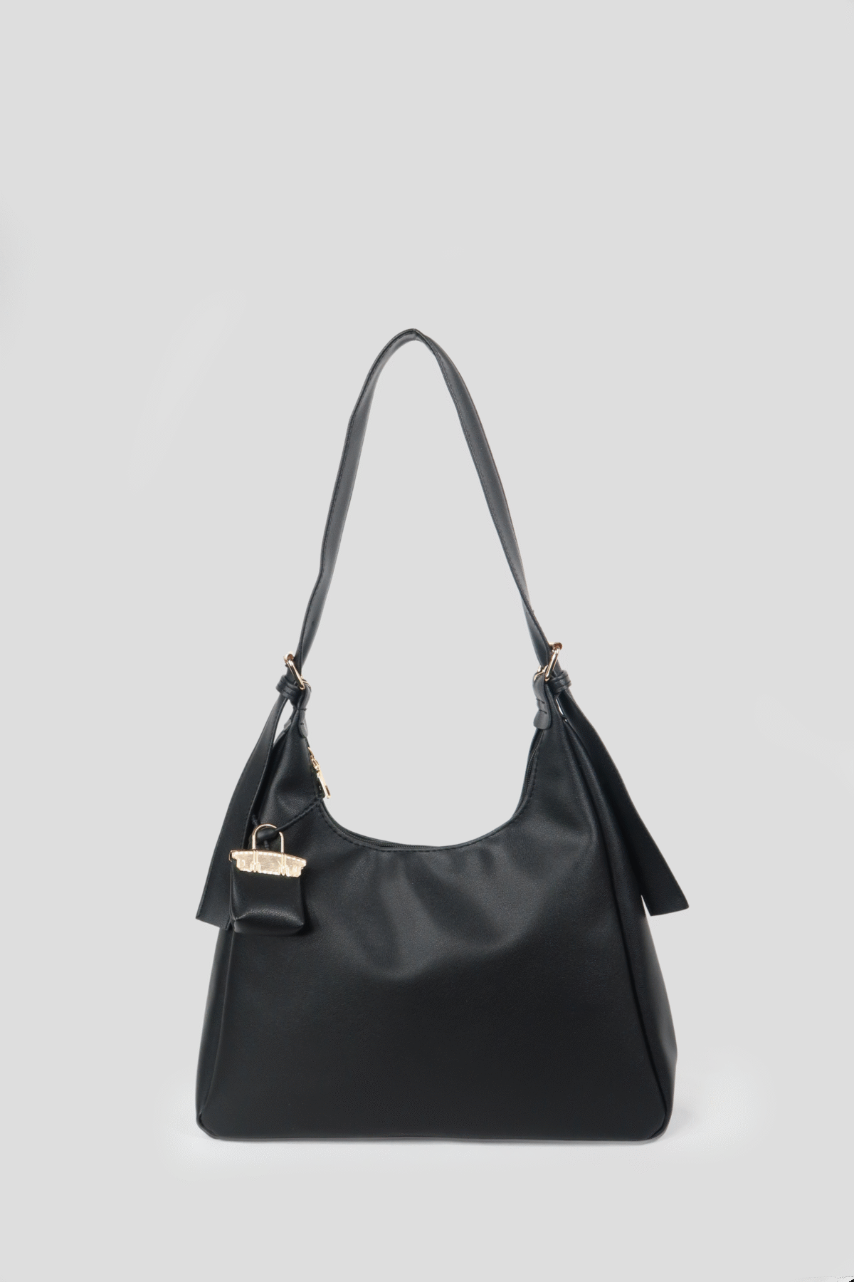 IMG_4527 Ivone Black Bag
