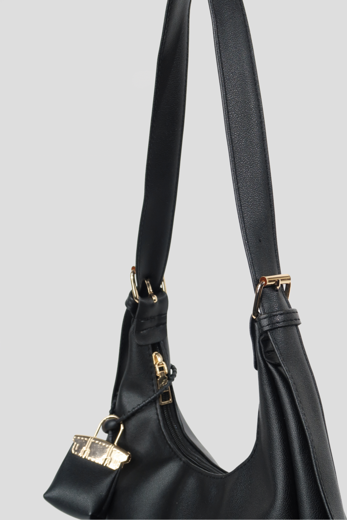 IMG_4541 Ivone Black Bag
