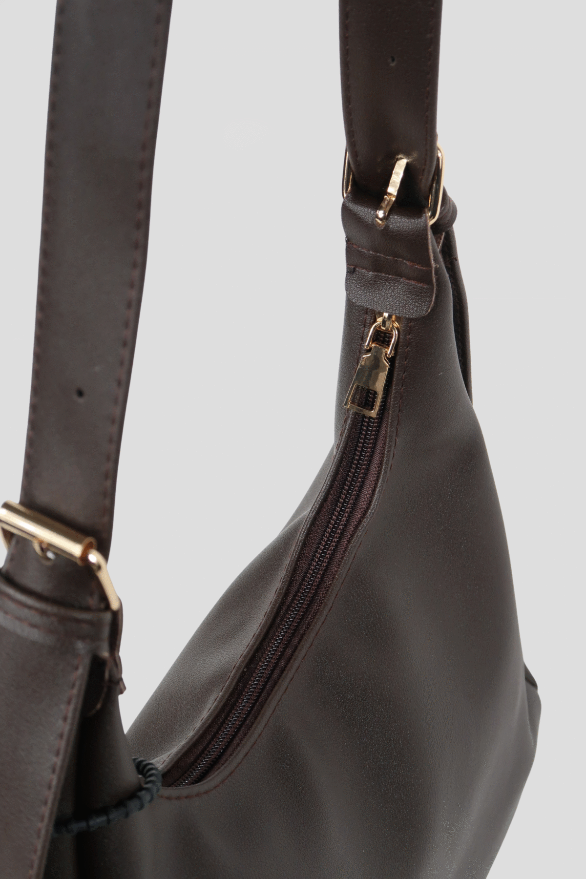 Ivone Dark Brown Bag