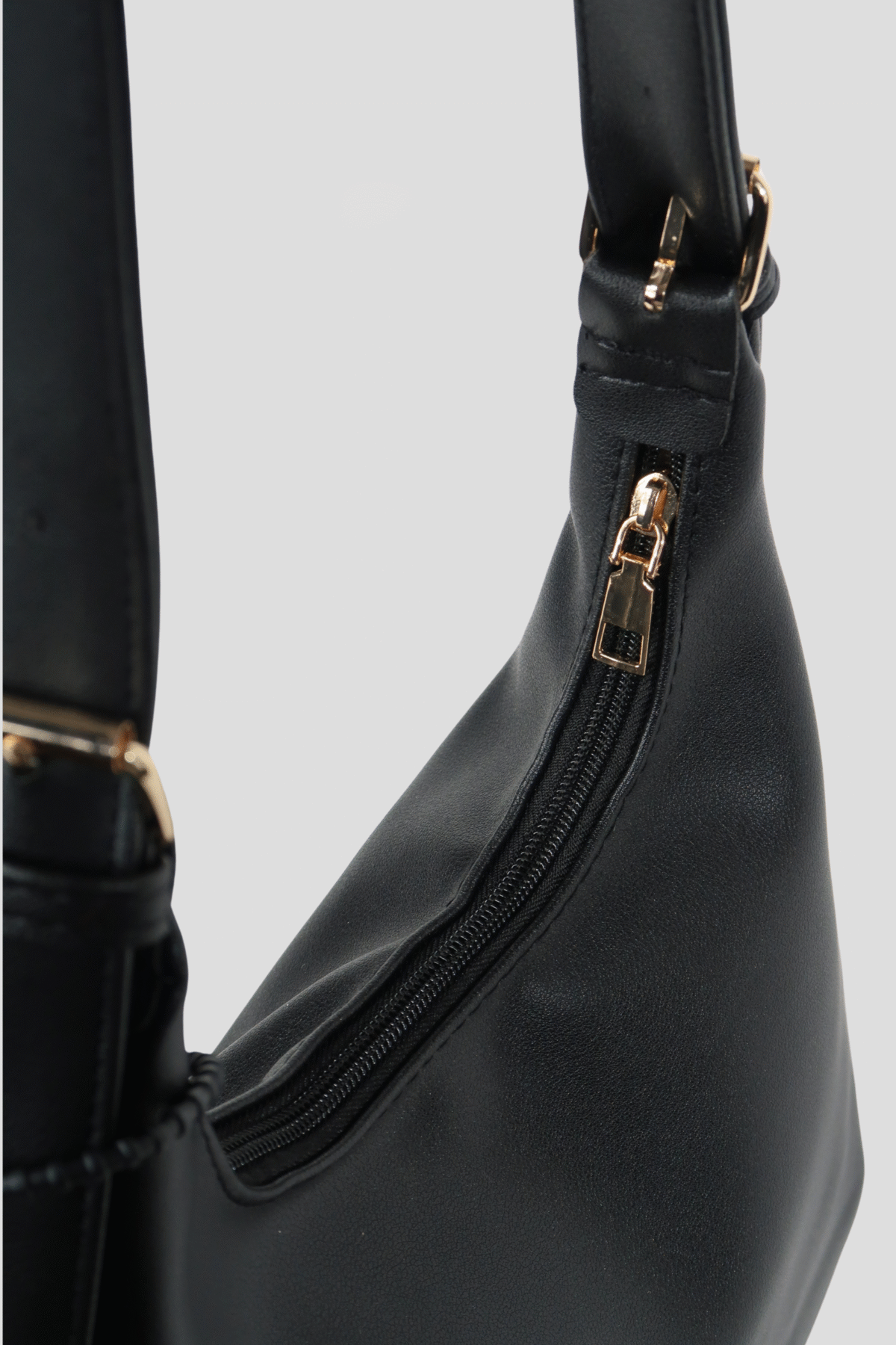 IMG_4545 Ivone Black Bag