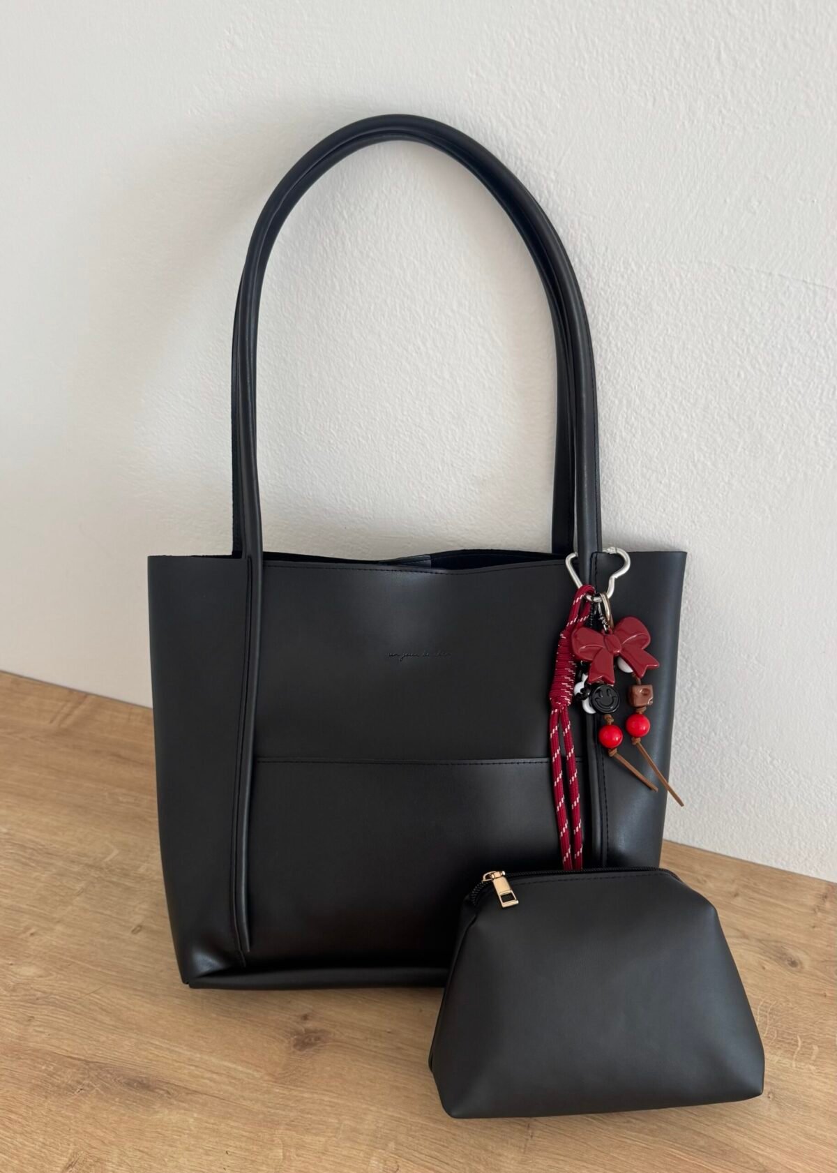 Maximore Black Bag + Pochette