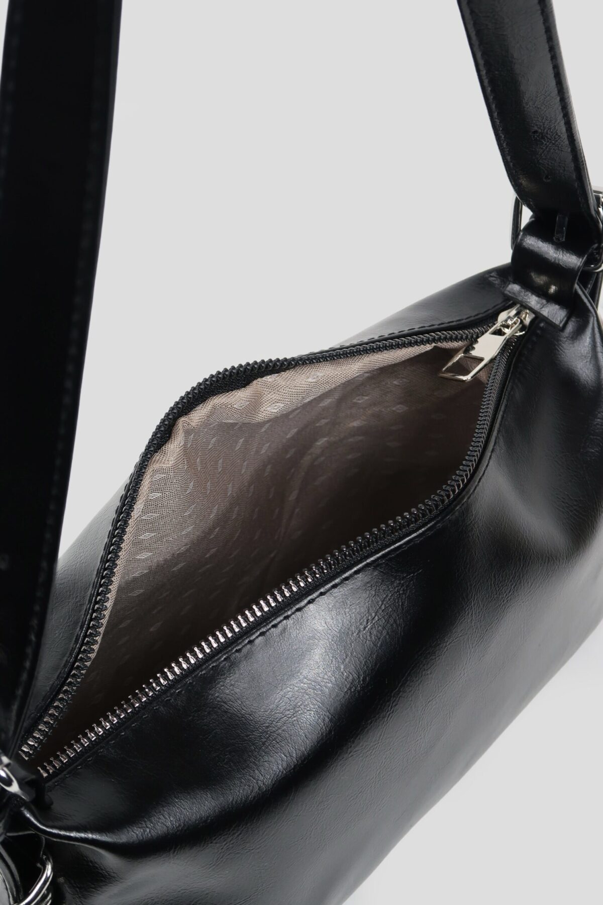 Avone Black Bag