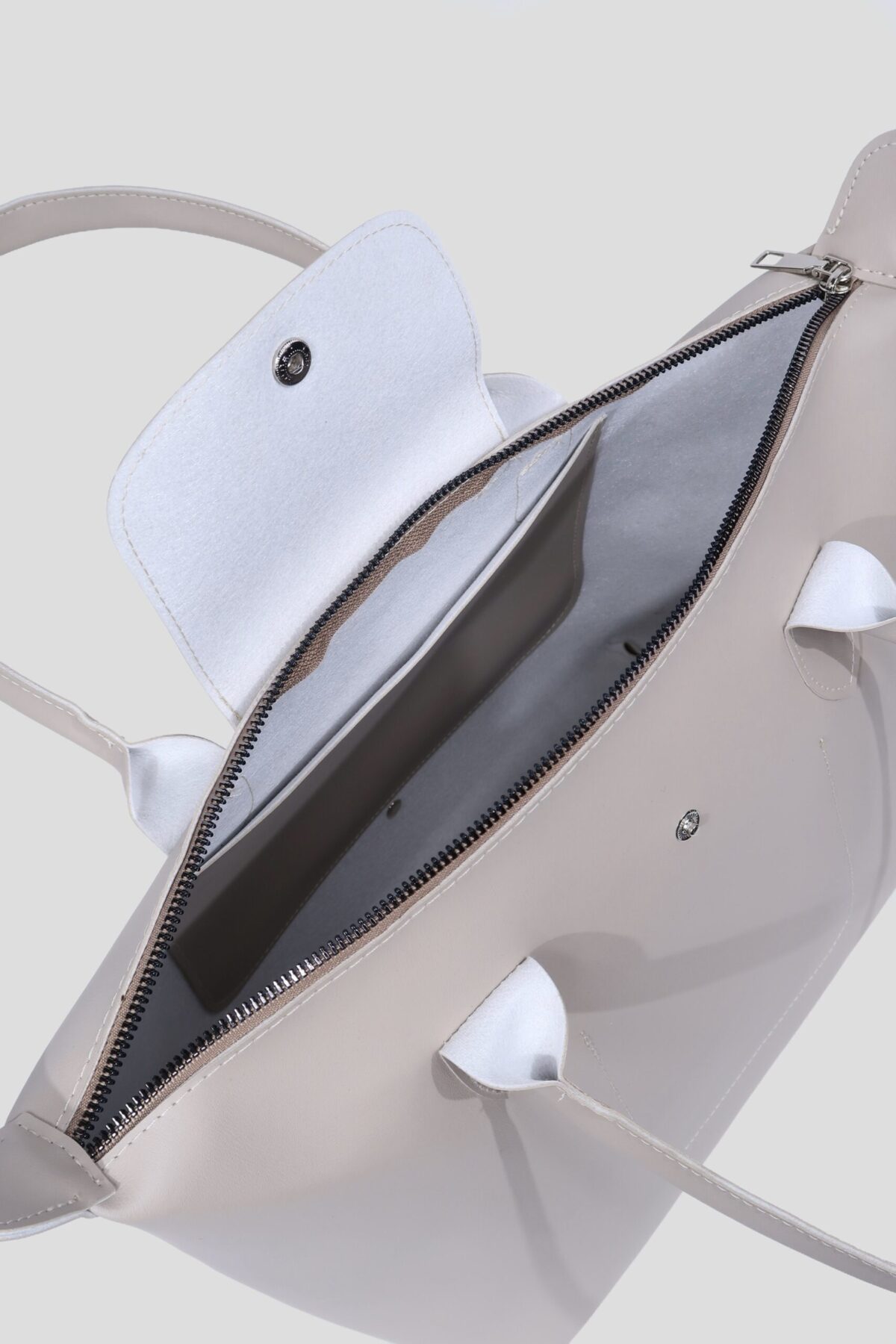 Longchamp  Leather Creamy Bag