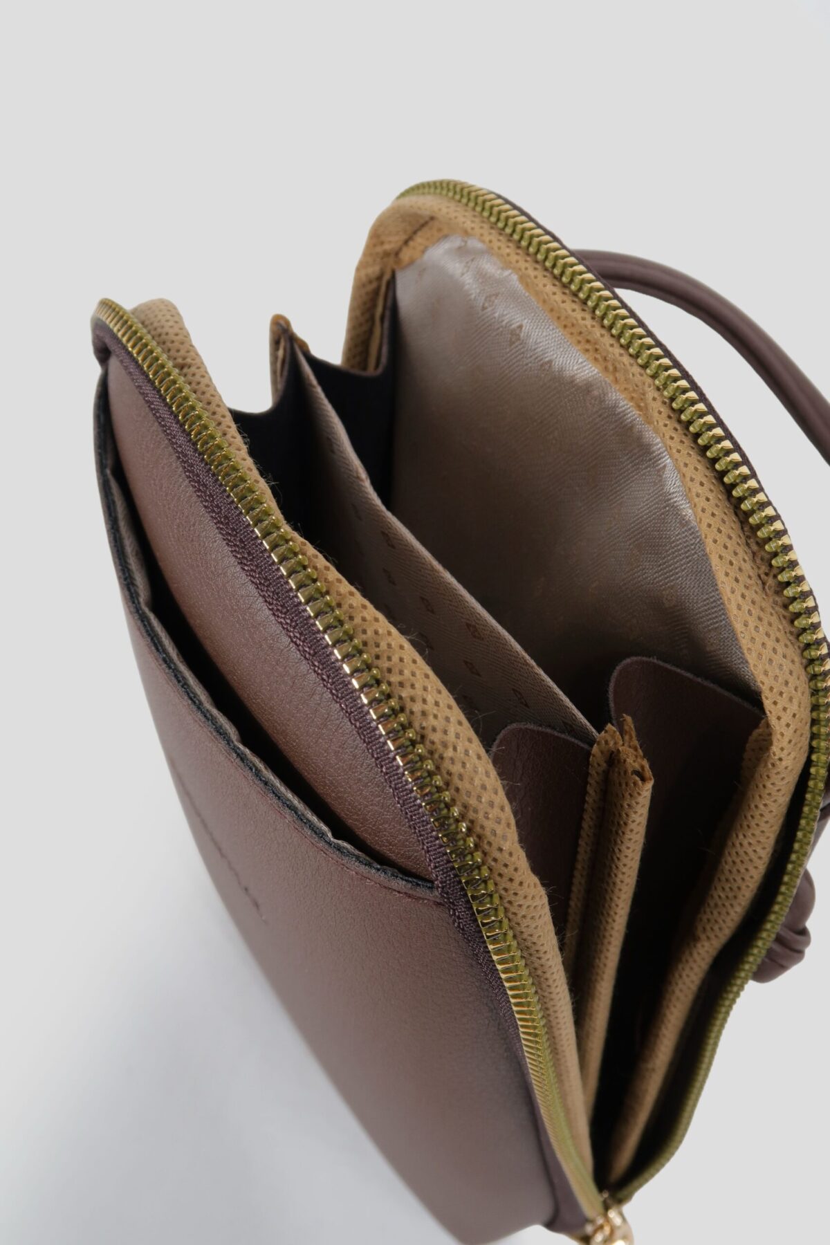 Essential Dark Brown Bag