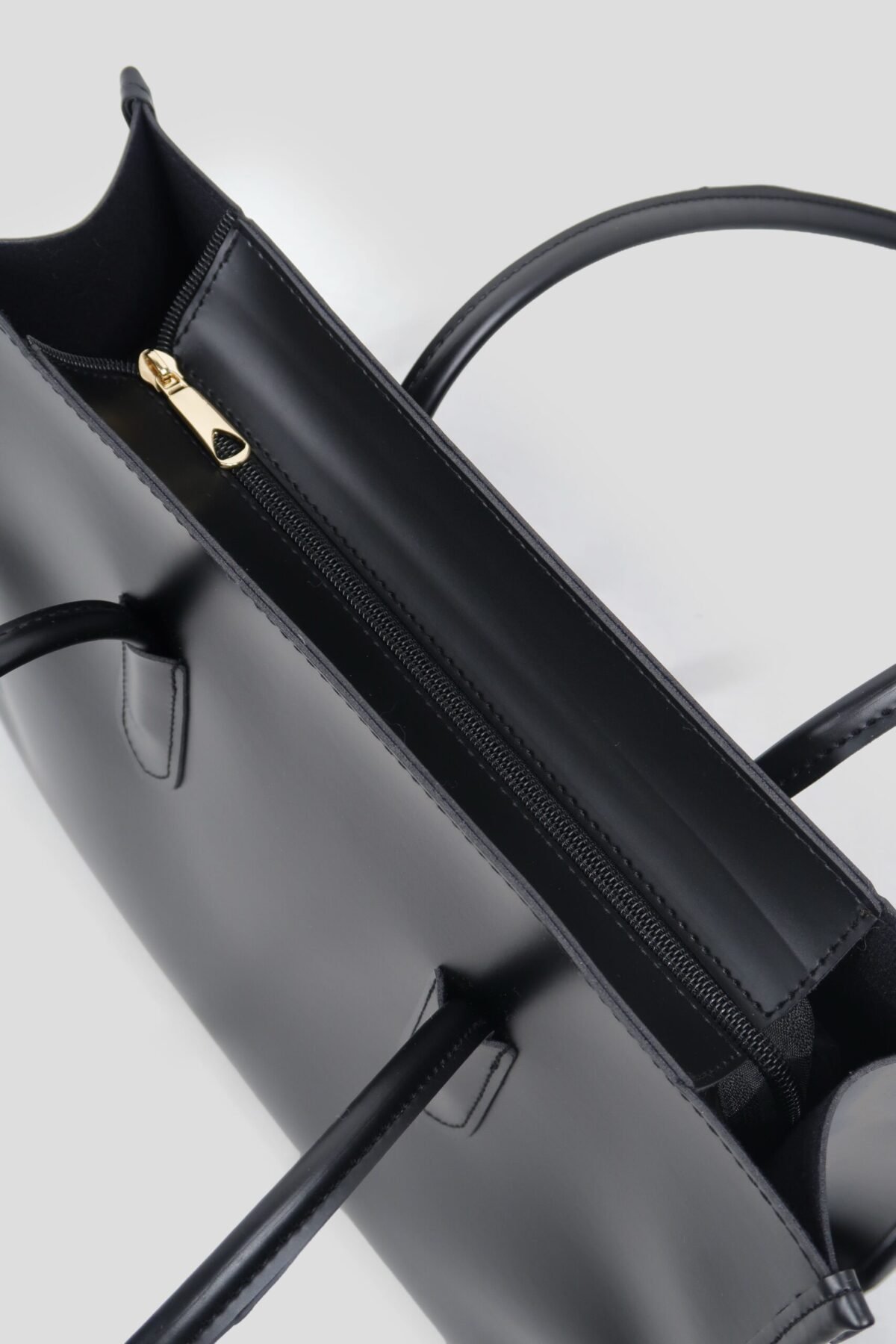 Paella Black Bag