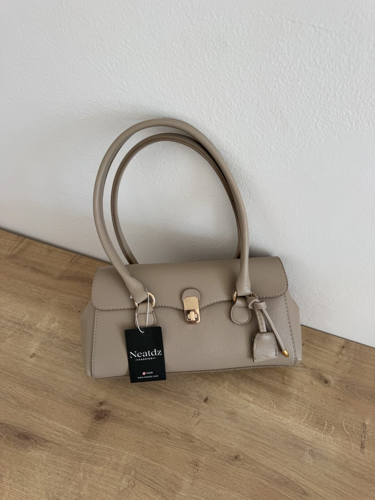 Vanni Beige Bag