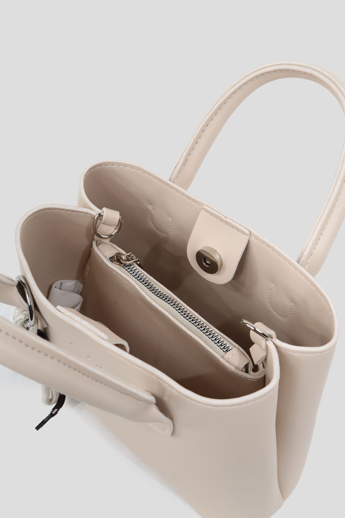 Zofy Beige Bag