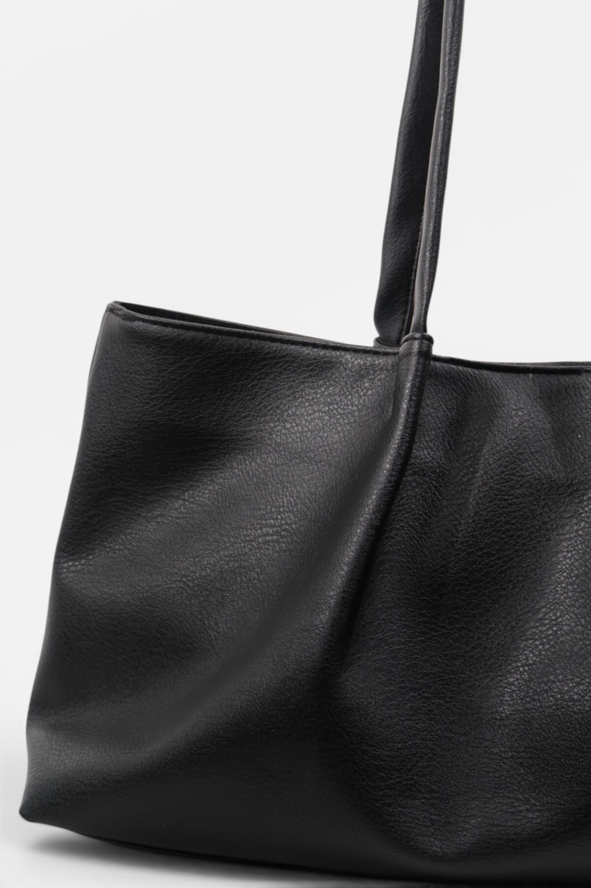 Silvy Black Bag