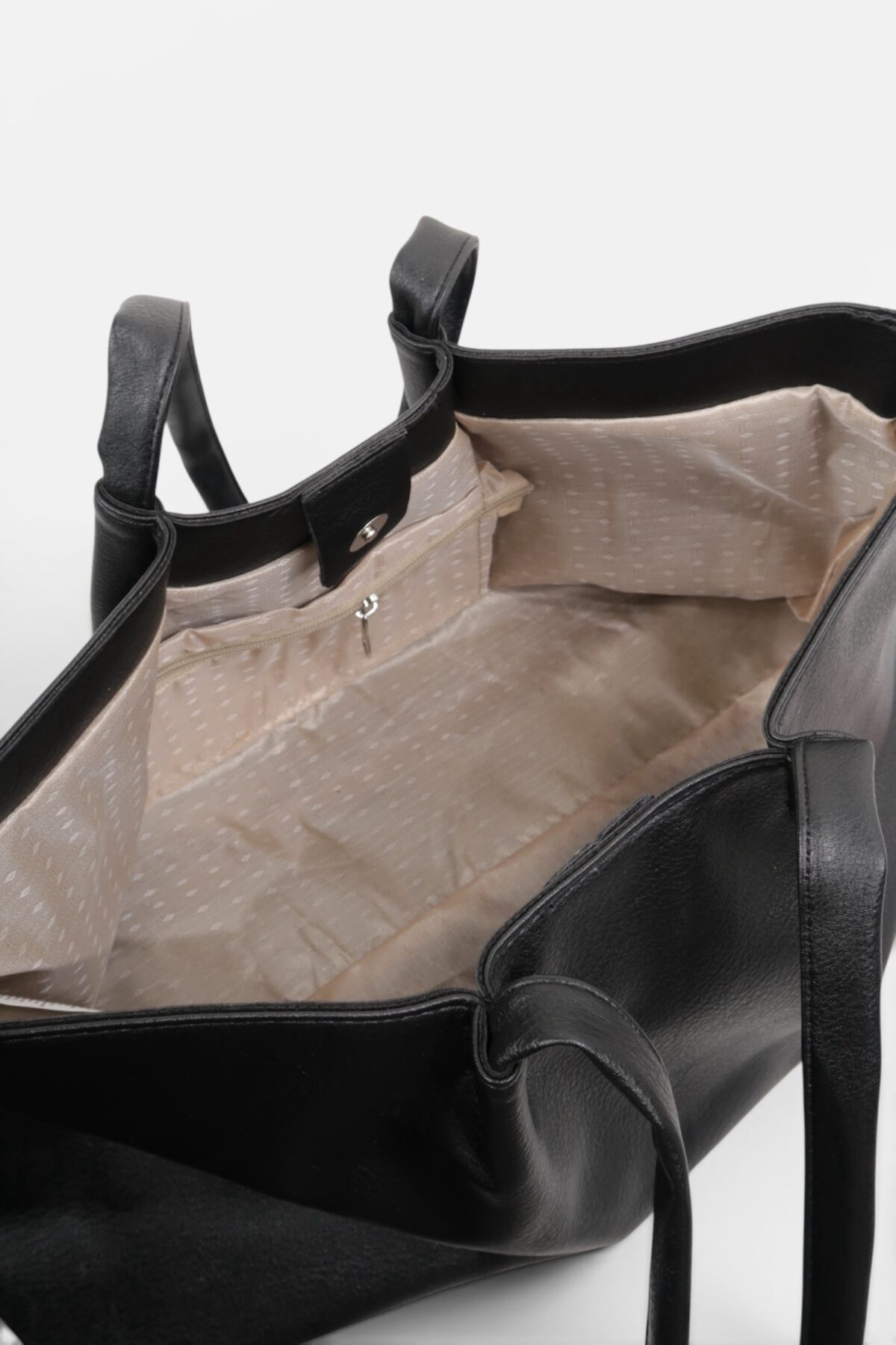 Silvy Black Bag