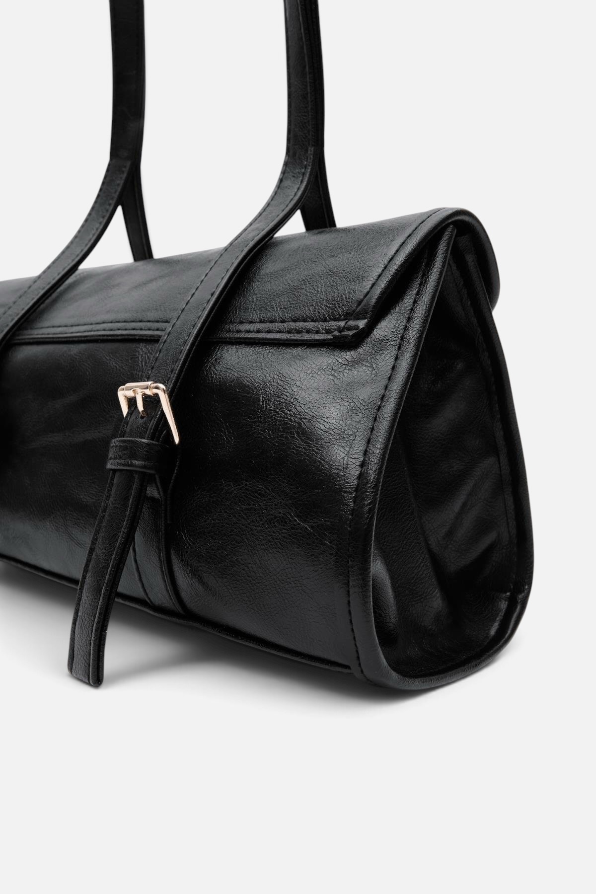Calvino Black Bag