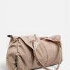 photoroom_20260511_200051 Clover Beige Gym Bag