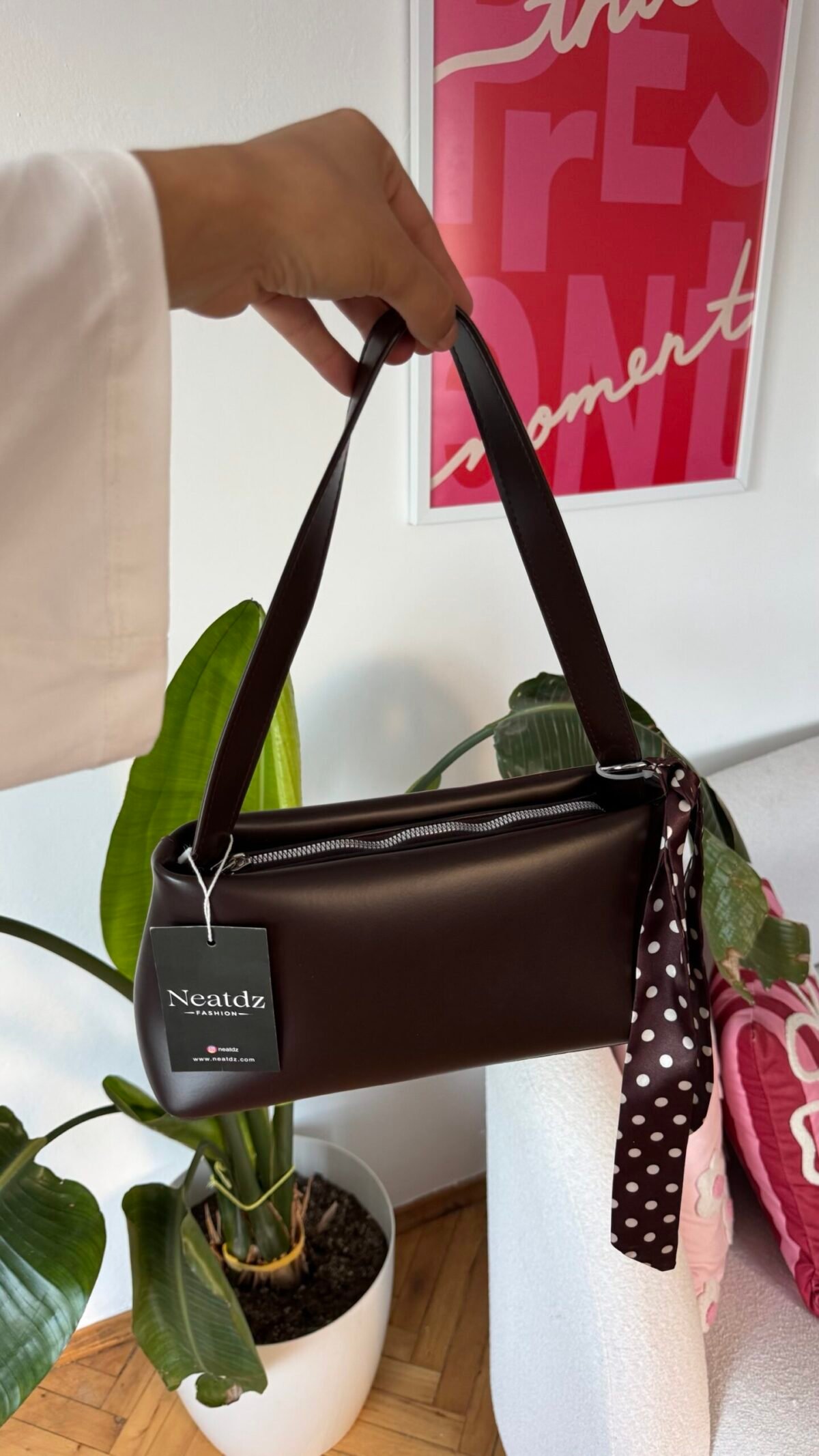 Capella Dark Brown  Bag + Charm
