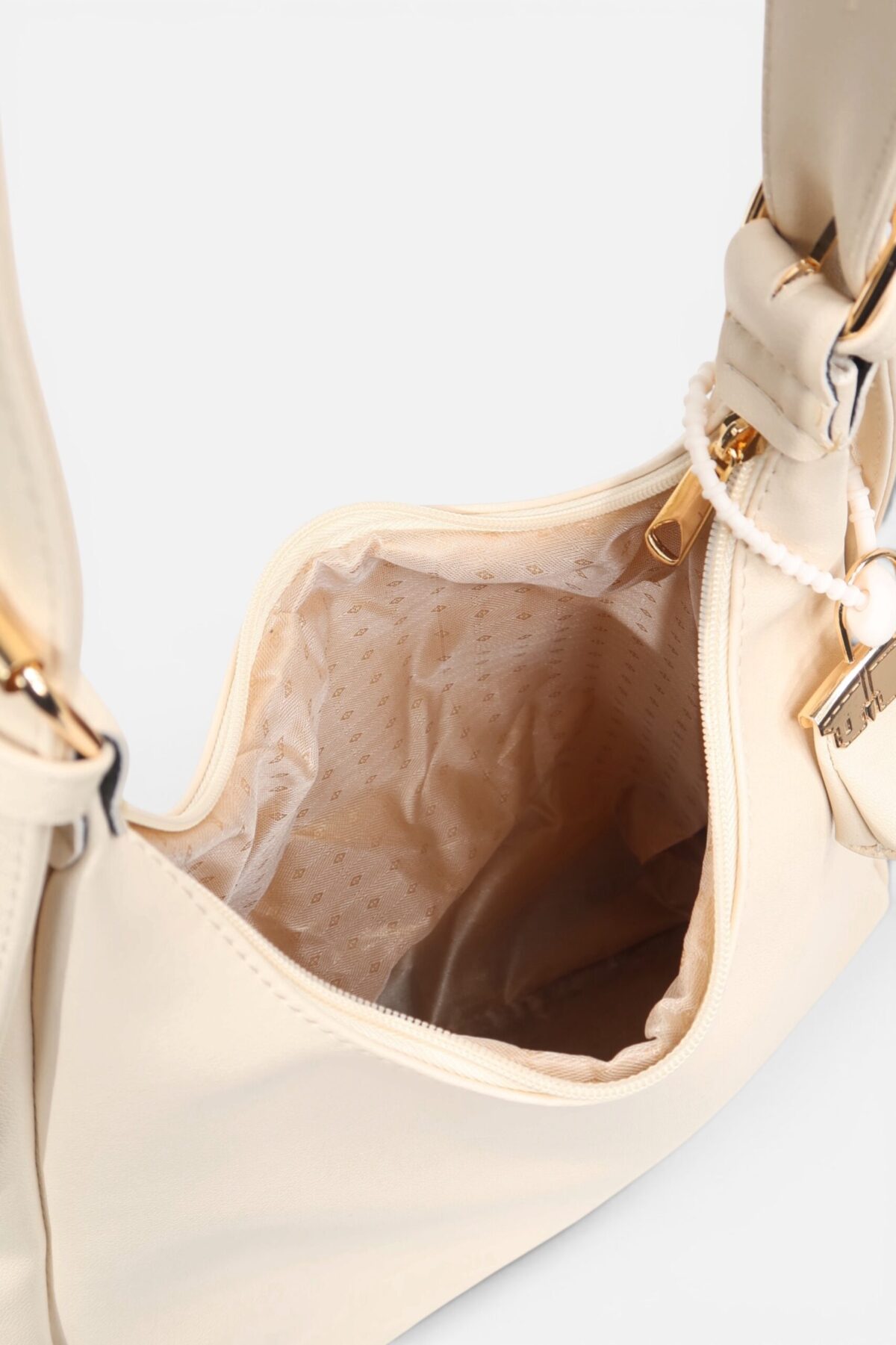 photoroom_20260508_014703 Ivone Creamy Bag