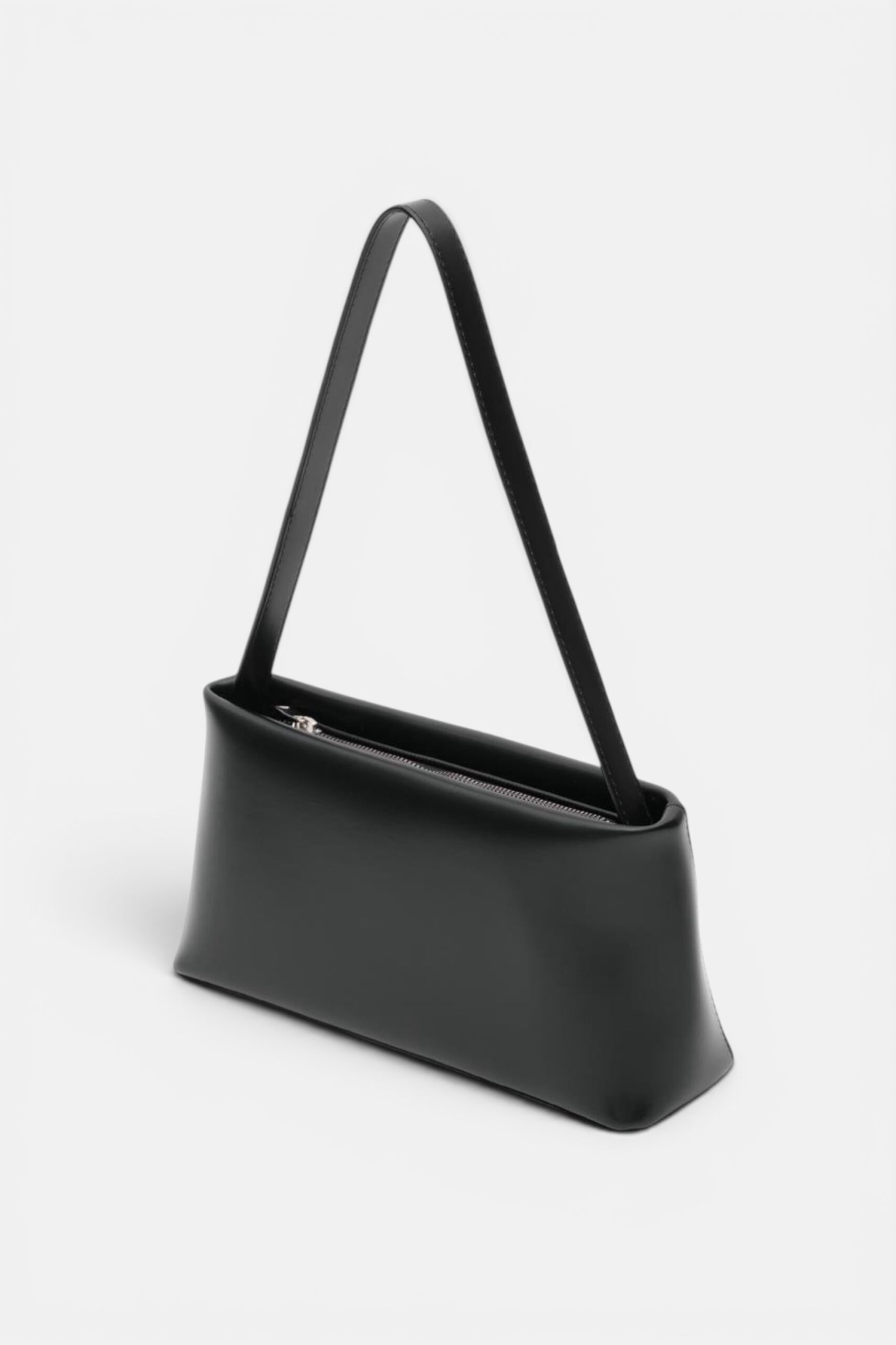 Capella Black Bag - Image 3