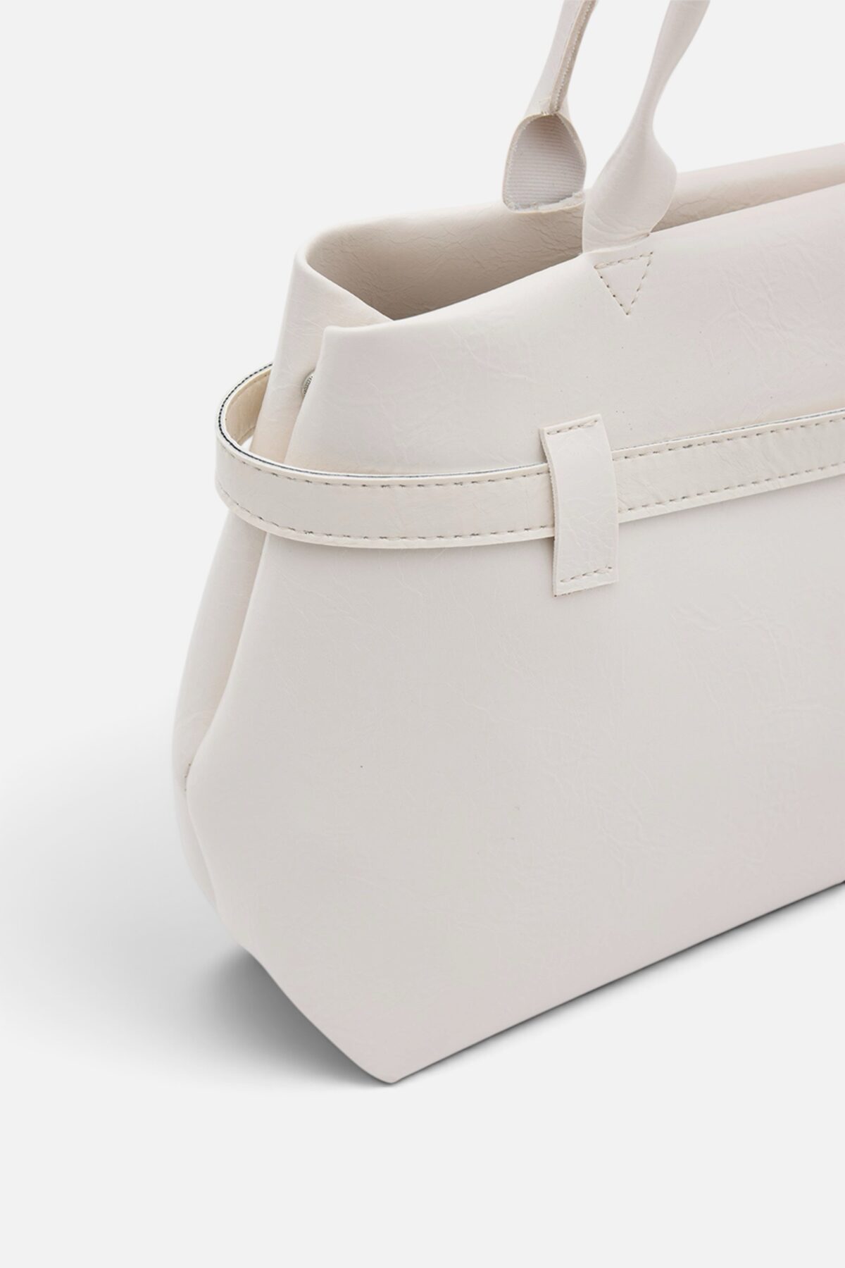 img_0840-photoroom Amor Off-White Bag