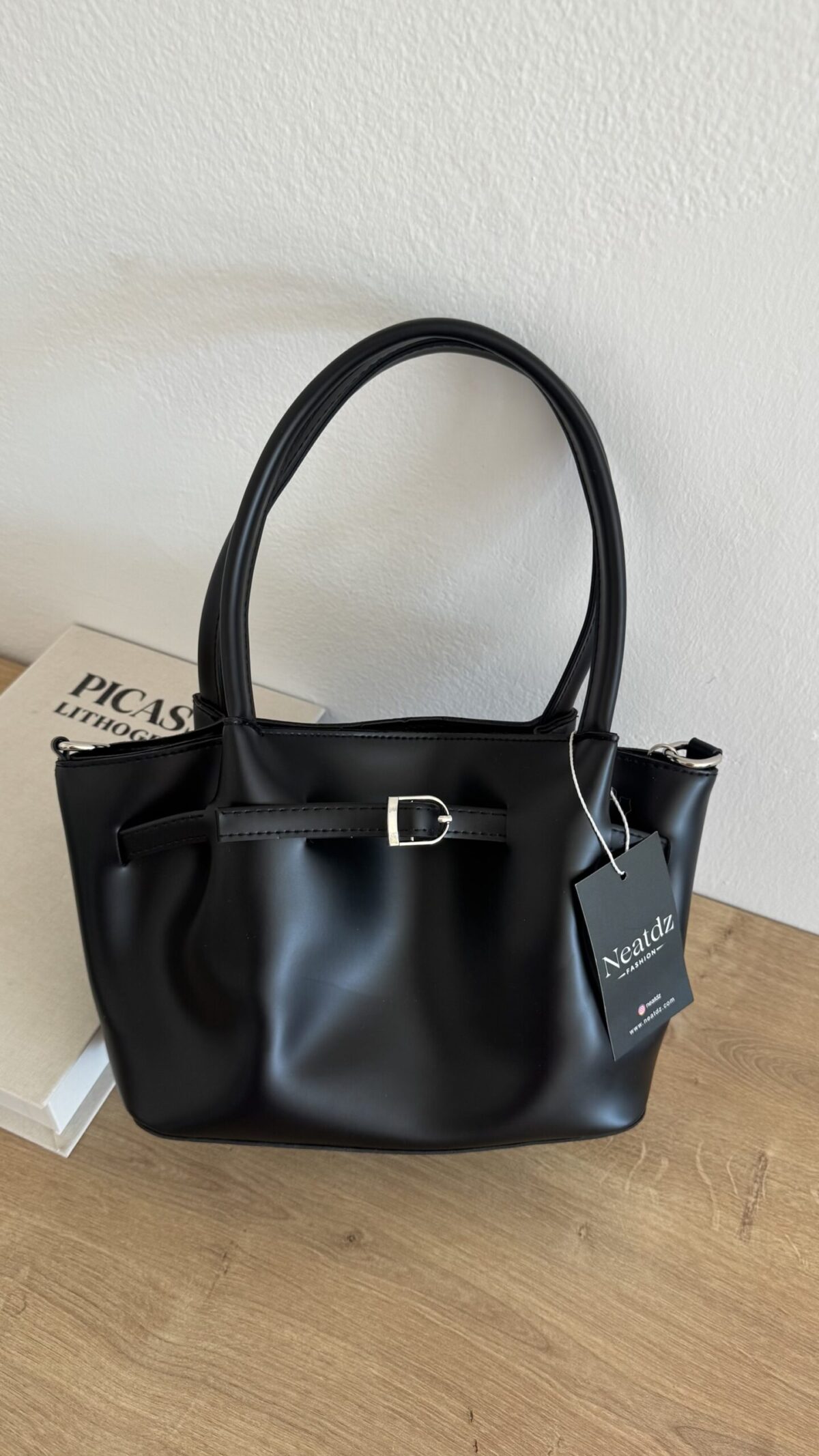 img_9112-3 Blossom Black Bag