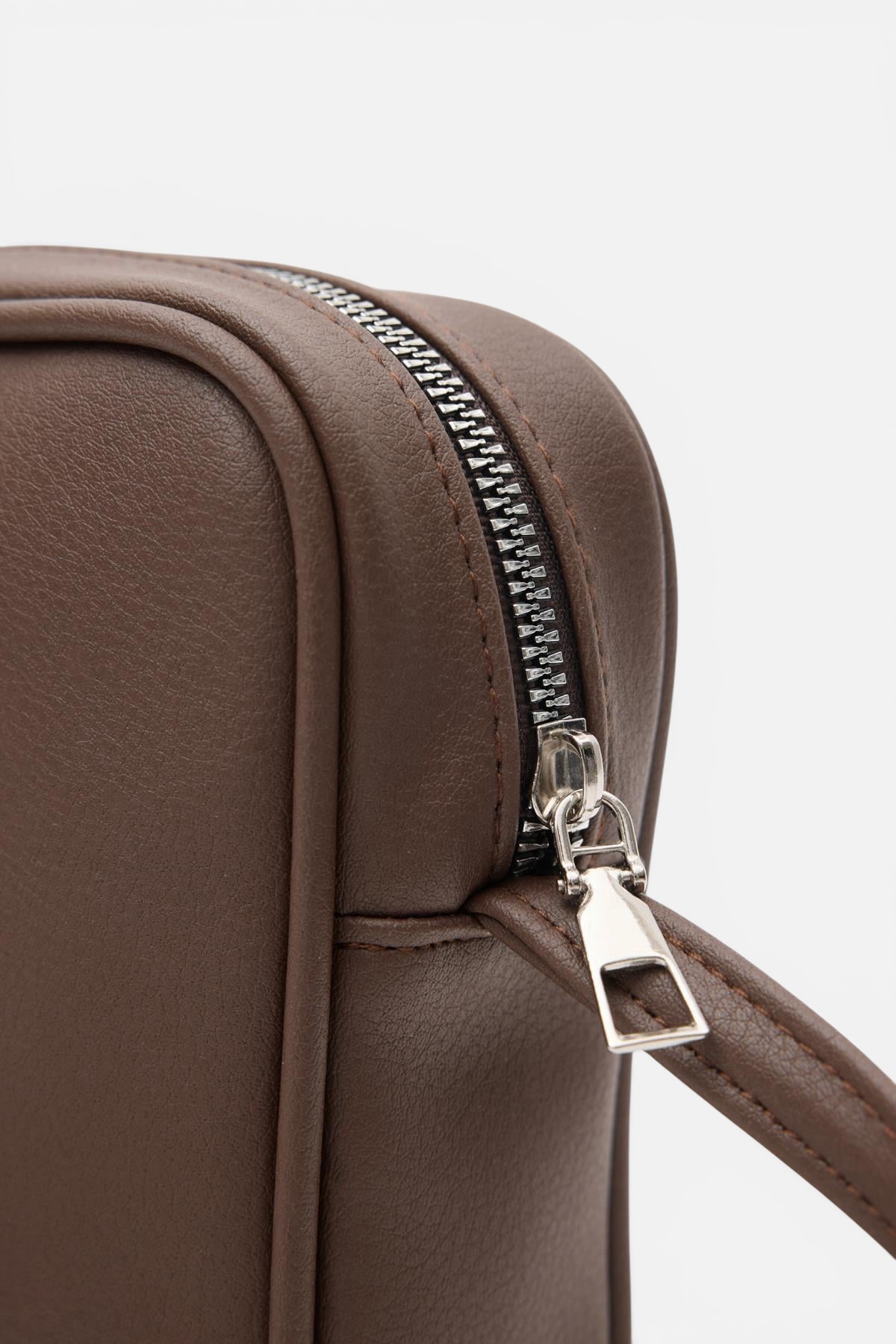 Nina Dark Brown Bag