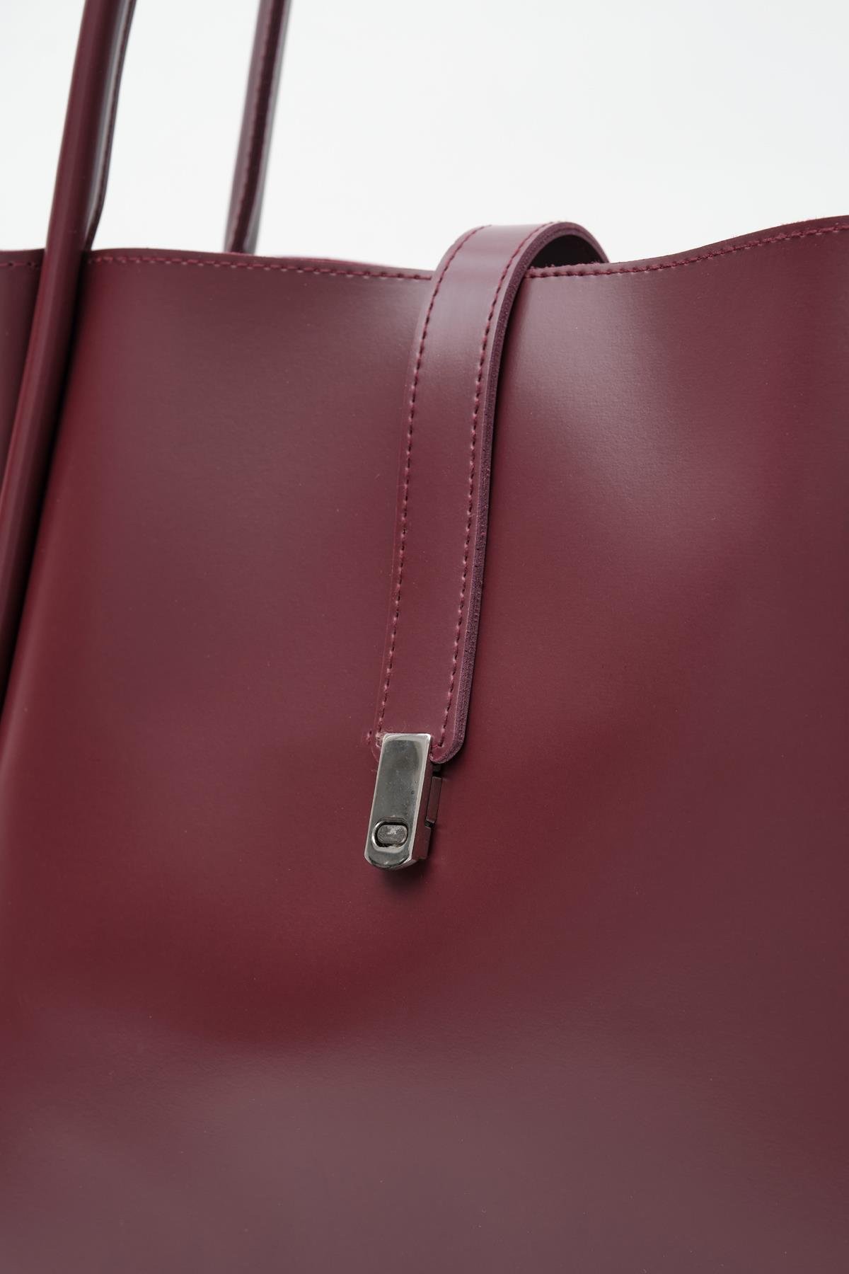 img_1761 Amber Burgundy Bag + Pochette